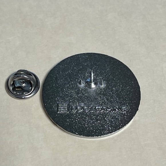 Loot Gaming June 2016 - ARENA Lapel Hat Pin 1.25" Collectible for Gamers - Picture 6 of 7